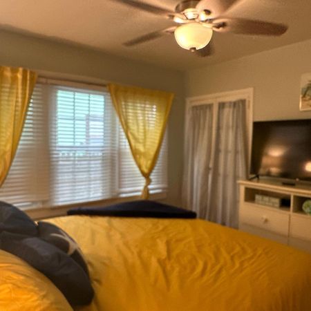 Pag Beachhouse Rentals St. Pete Beach Exteriör bild