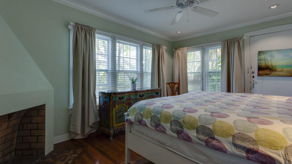 Pag Beachhouse Rentals St. Pete Beach Exteriör bild